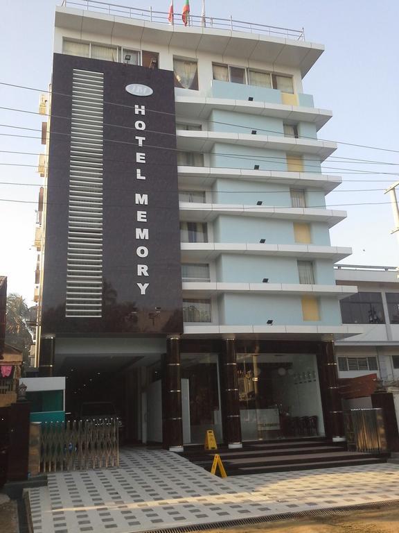 Hotel Memory Sittwe Buitenkant foto