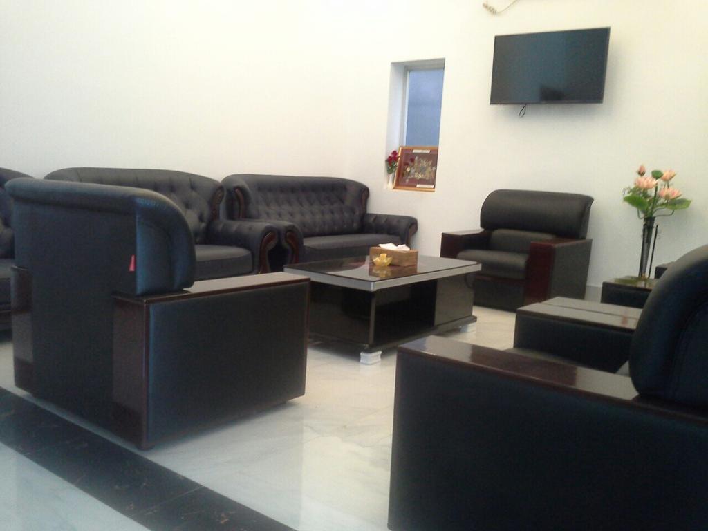 Hotel Memory Sittwe Buitenkant foto